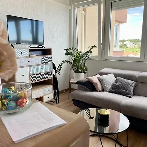 Masha With Free Parking Apartman Pula